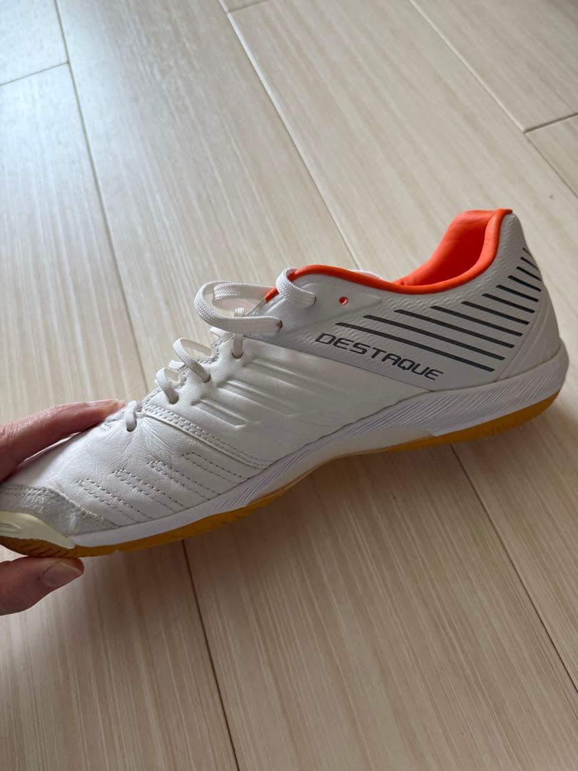 asics フットサルシューズ　デスタッキ　25.5cm