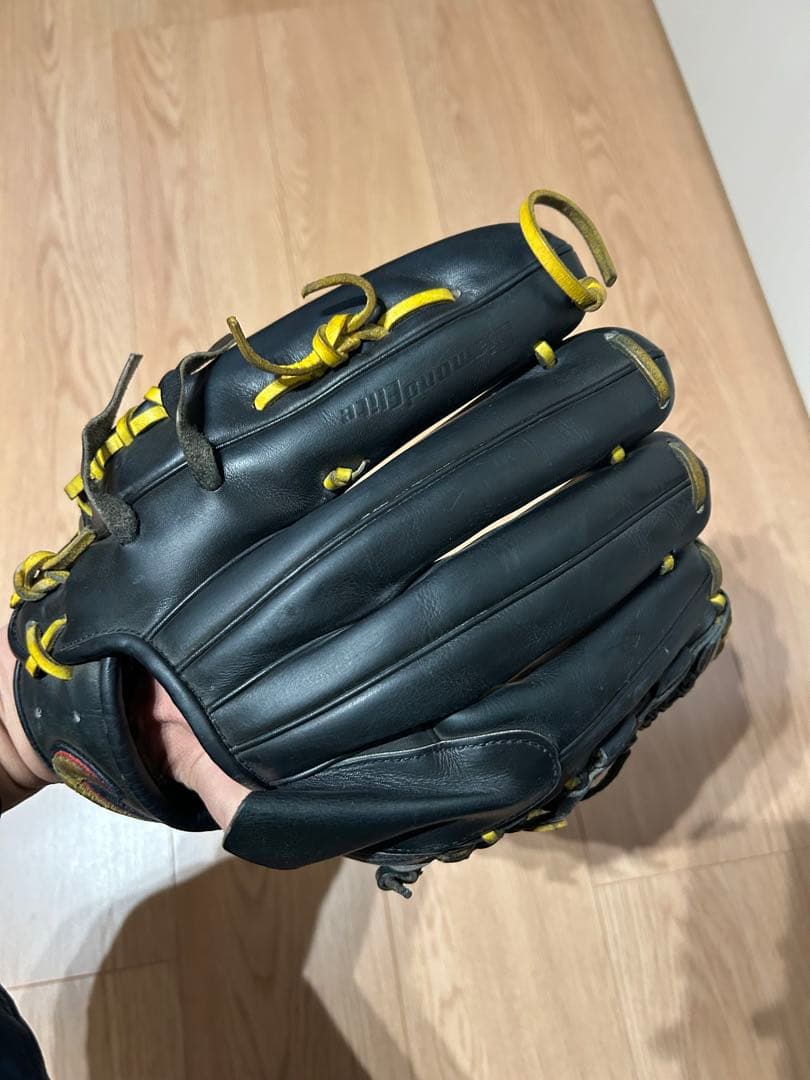 野球軟式グローブ　投手用