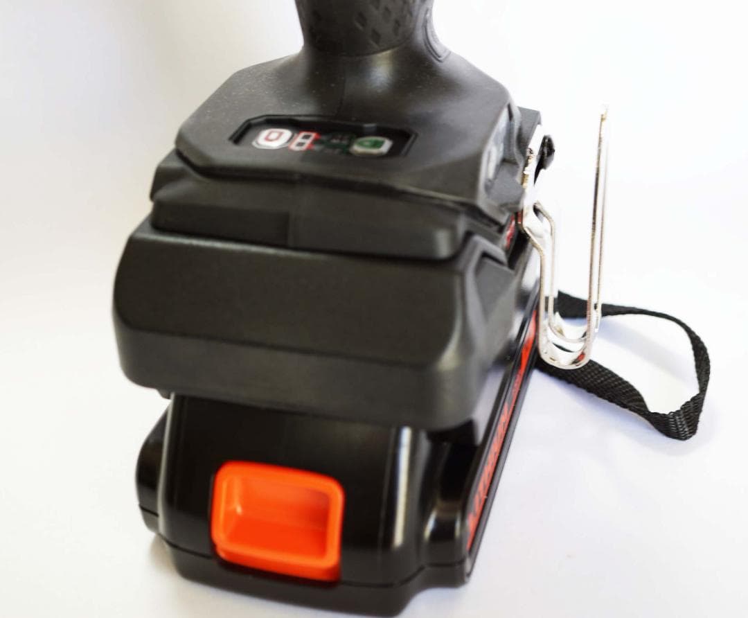 ◆日立(HIKOKI)のドリルを←ブラック＆デッカーの電池使用アダプター◆1