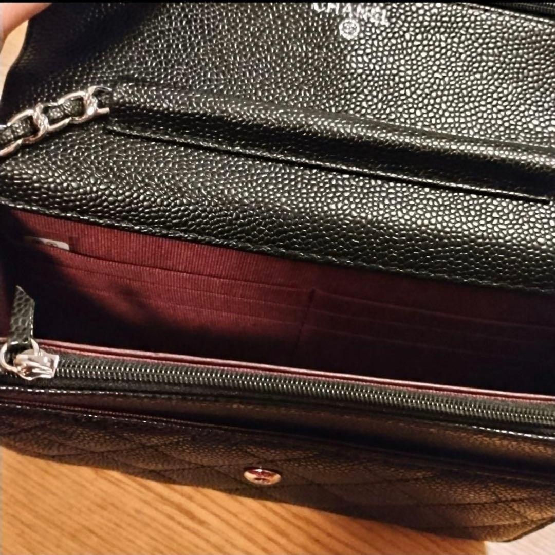 CHANEL ブラック チェーンウォレット　シルバーショルダーバッグ　シャネル