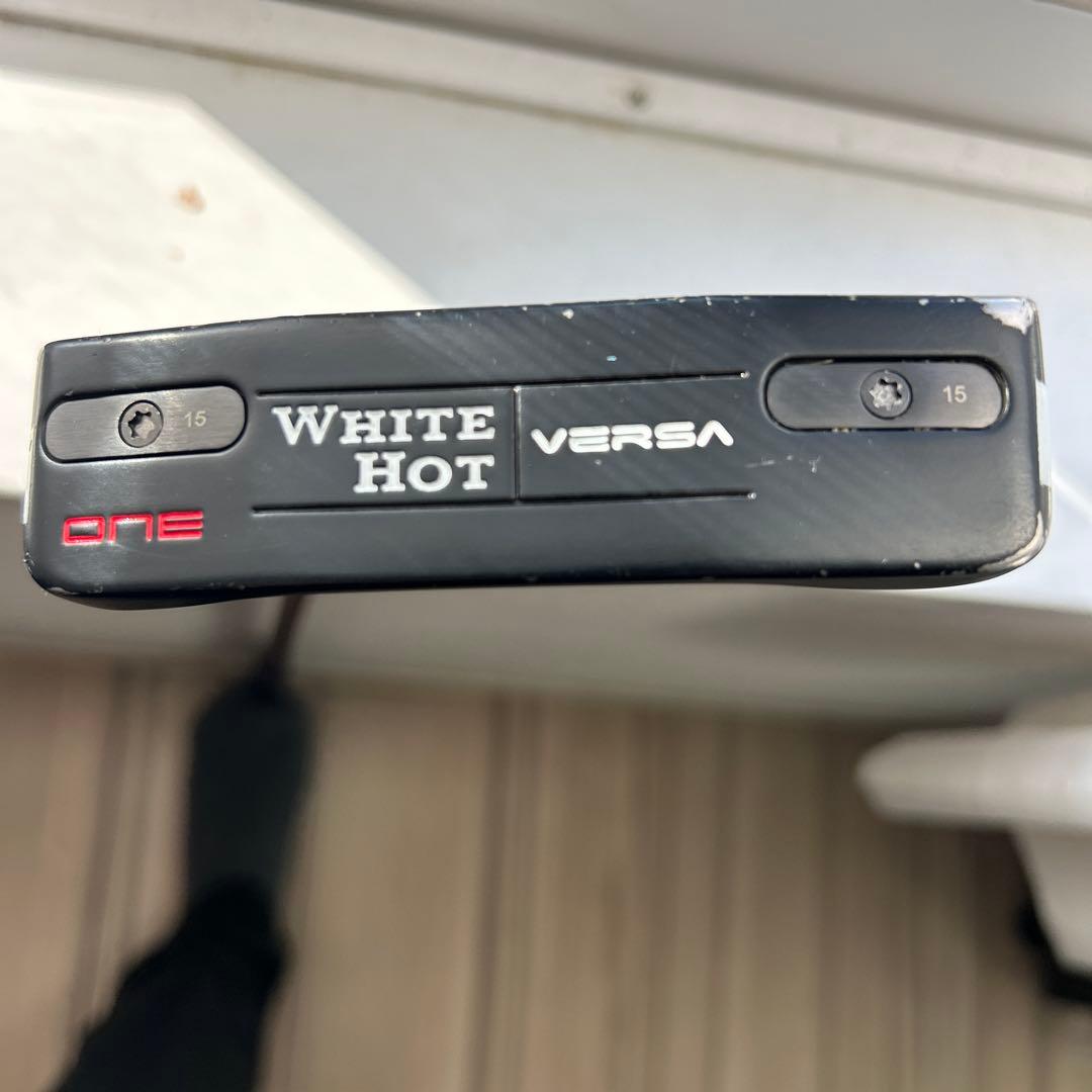 ODYSSEY White Hot Versa ONE パターレフティ