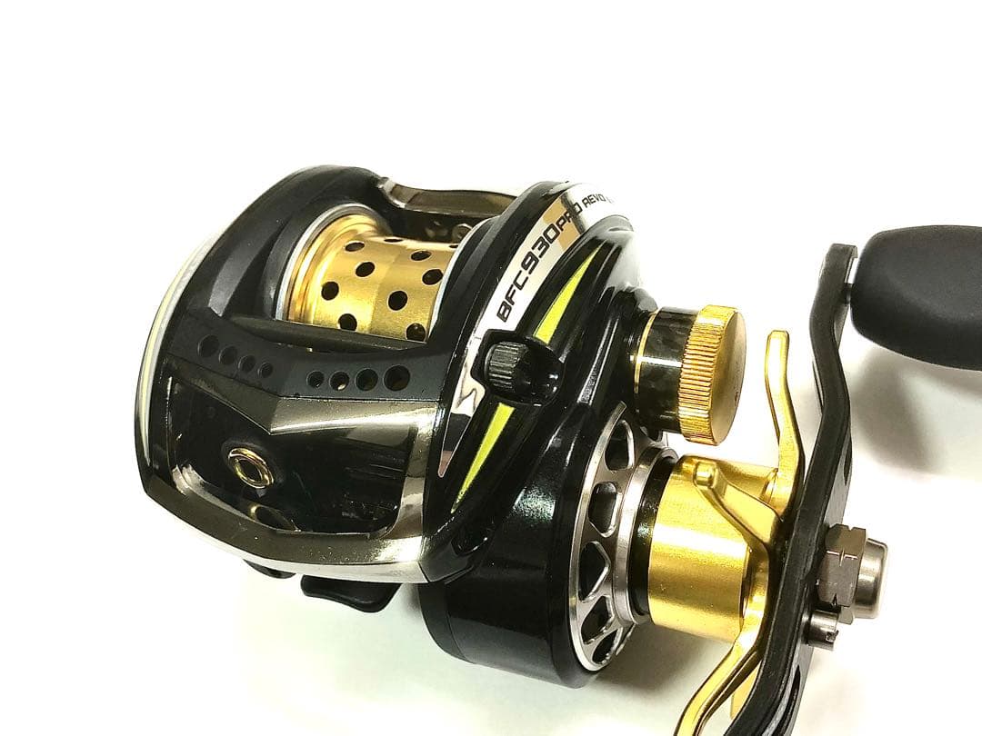 アブガルシア　レボＬＴＺ左 ＡＥ７４ ＺＰＩ　ＢＦＣ９３０ＰＲＯｉｋコンビ　今江