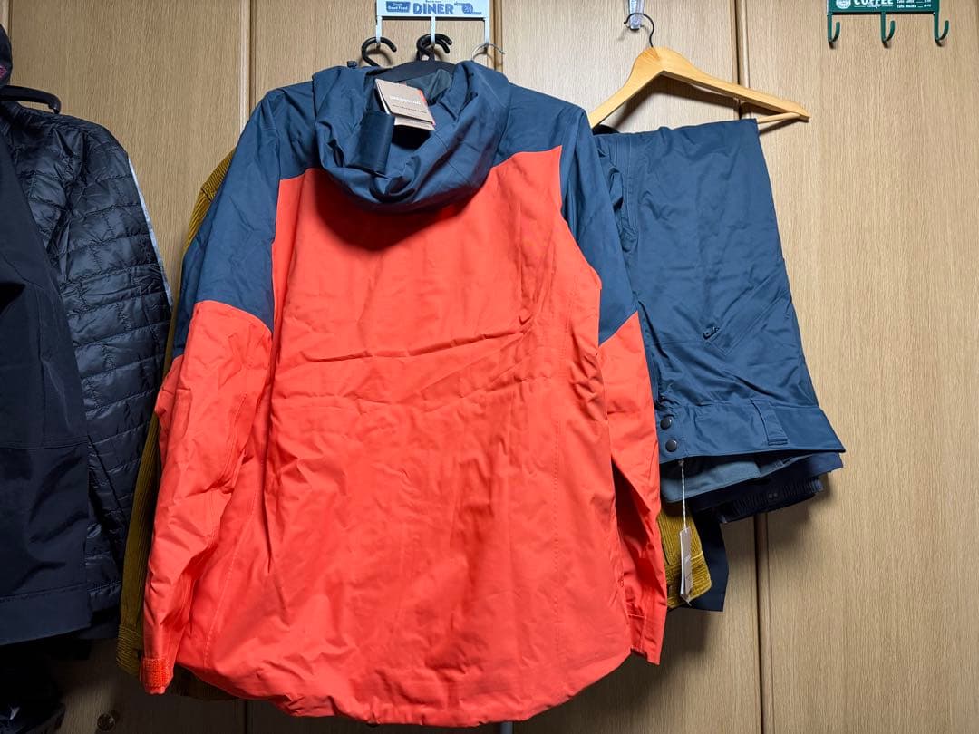 最終値下げ　パタゴニア　スノーショットジャケット、パンツ上下セット　新品L