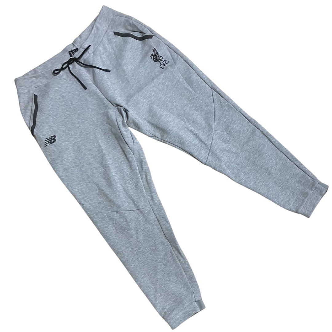 リバプール×ニューバランス Liverpool F.C. トレーニングパンツXL