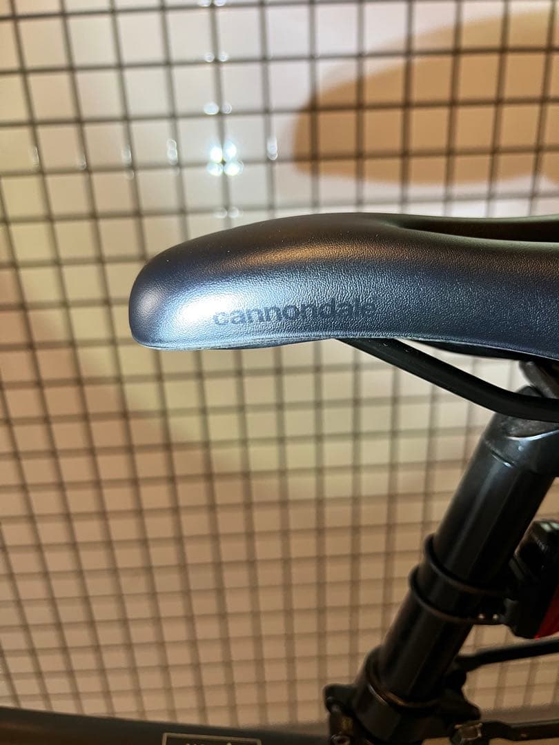 【千葉県引取限定】cannondale Quick5 2021年式