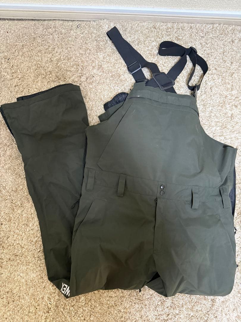 YONEX BIB PANT SW8567 グラファイト　Oサイズ