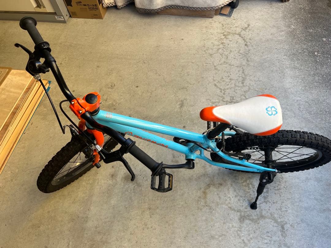 ヨツバサイクル　18インチ