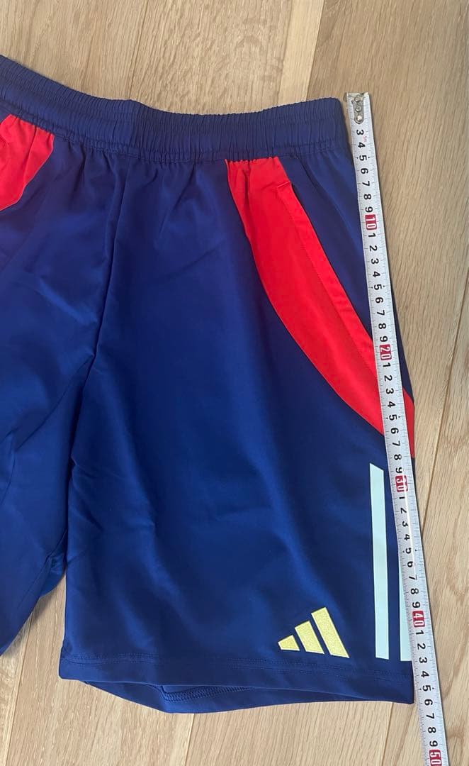 adidas スペイン代表　ショートパンツ　ショーツ　ユーロ　サッカー