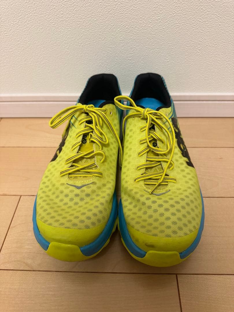 HOKA カーボンロケット イエロー 27.0cm