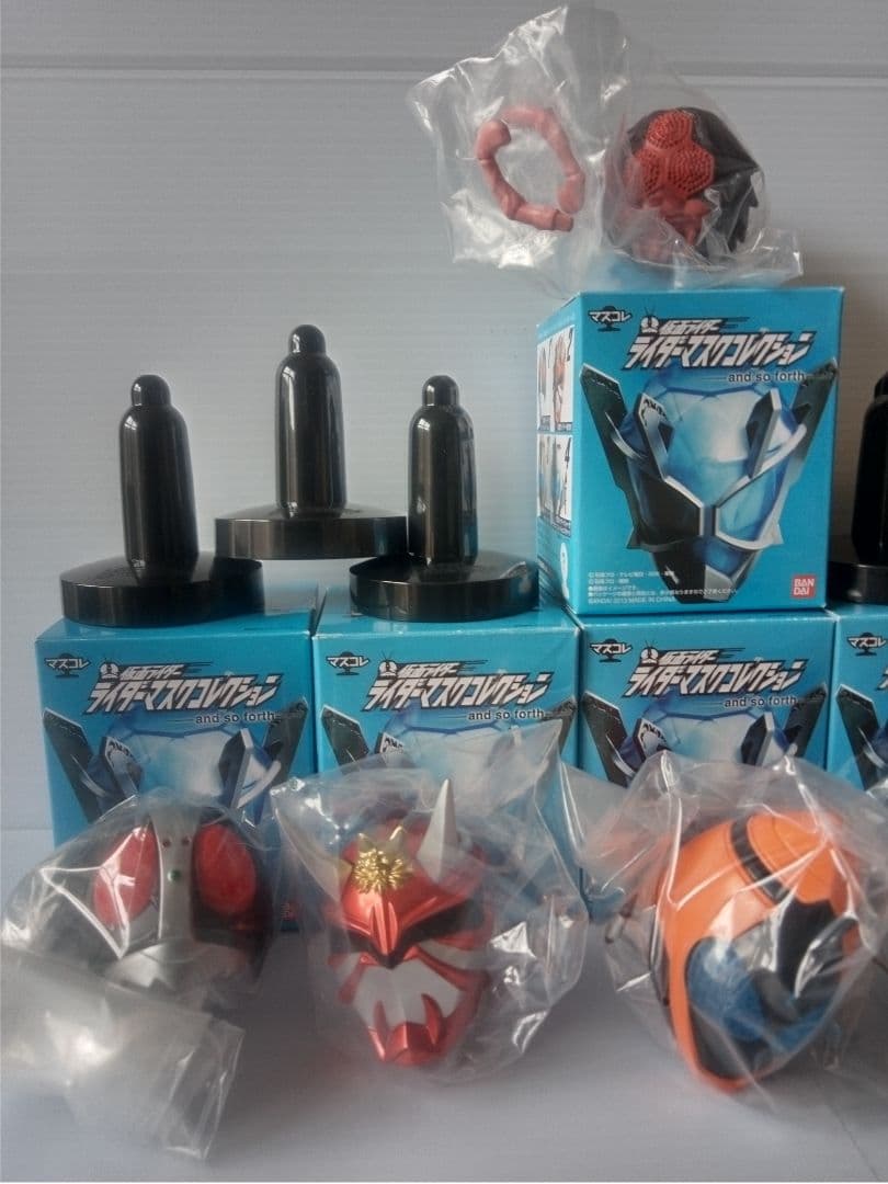 仮面ライダーマスクコレクション　6種類　未開封　and