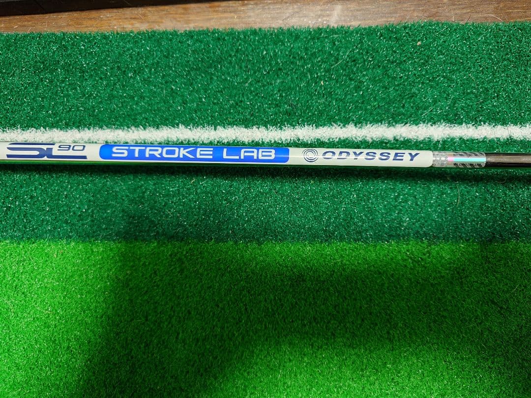 ODYSSEY TRI-BEAM STROKE LAB パター