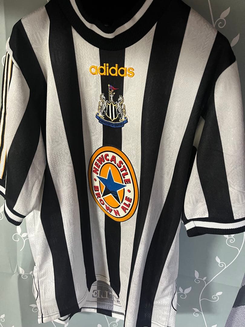 Newcastle United ニューカッスル・ユナイテッド　ユニフォーム