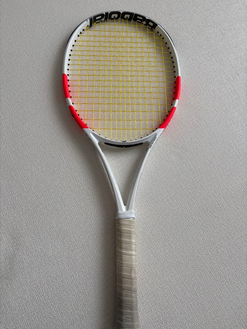 Babolat ピュアストライク100 300g G2 16×19