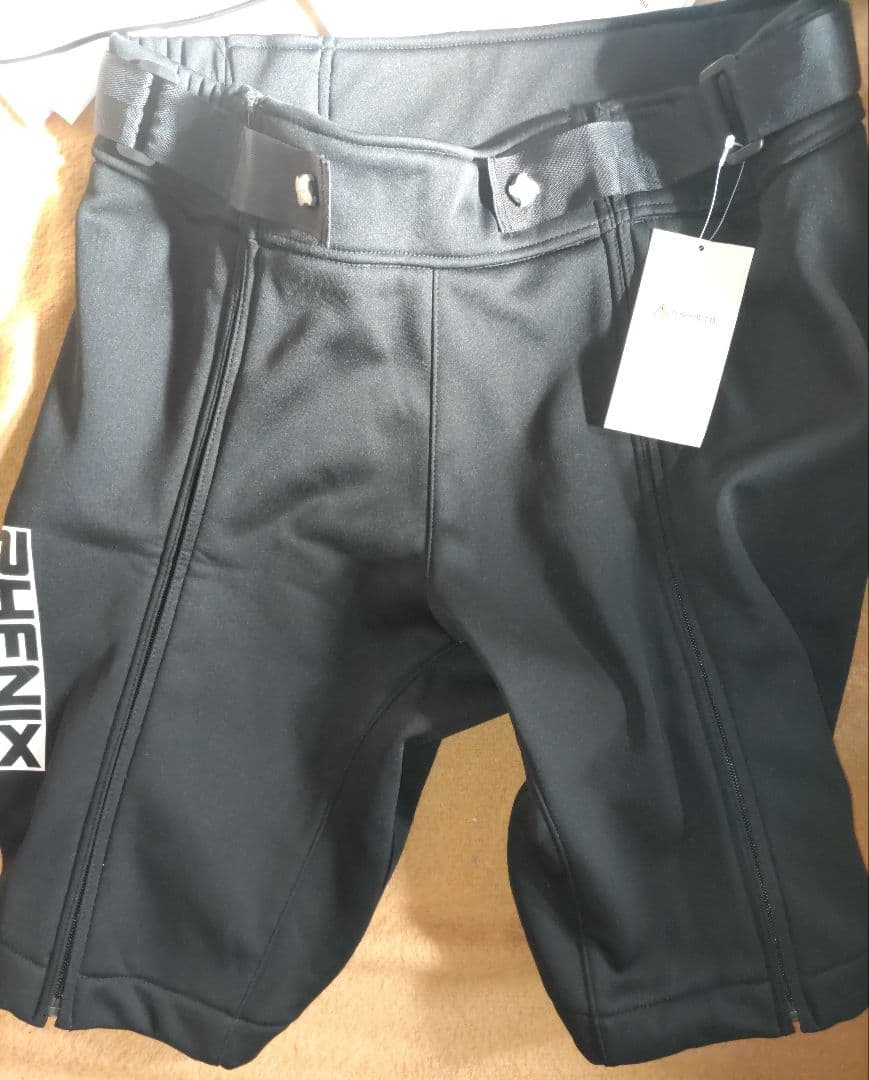 大きいサイズXO 新品タグ付き保管品 Phenix フェニックス ハーフパンツ。