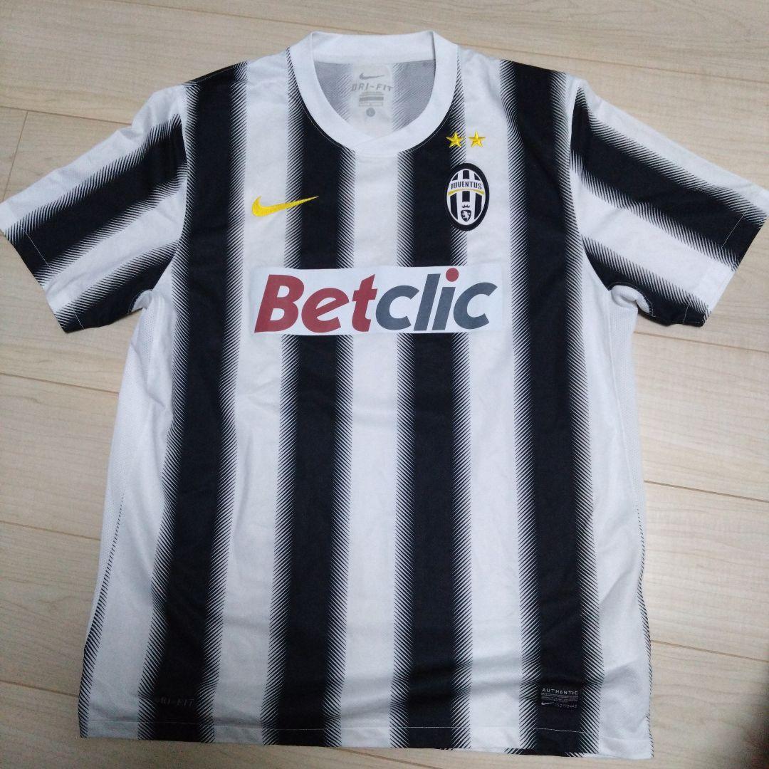 Juventus Nike DRI-FIT シャツ
