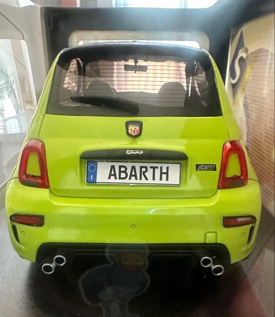 フィアットABARTH 500 ライムグリーン ミニカー 1/18