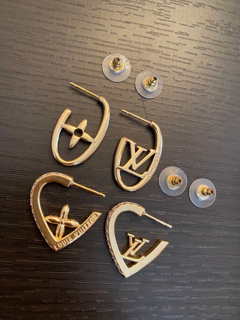 Louis Vuitton ゴールドピアス2点