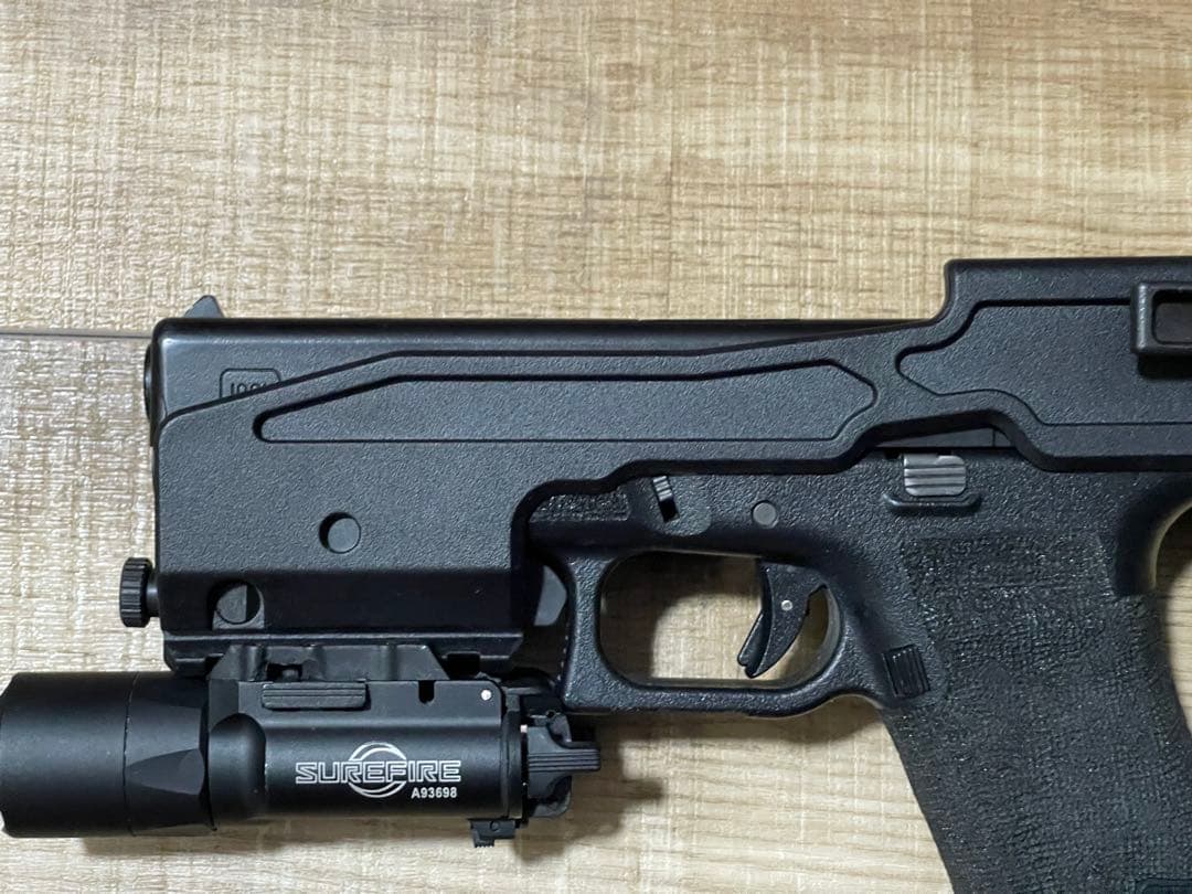 東京マルイ Glock 22 B&T USW-G17タイプ　ポリマーVer.
