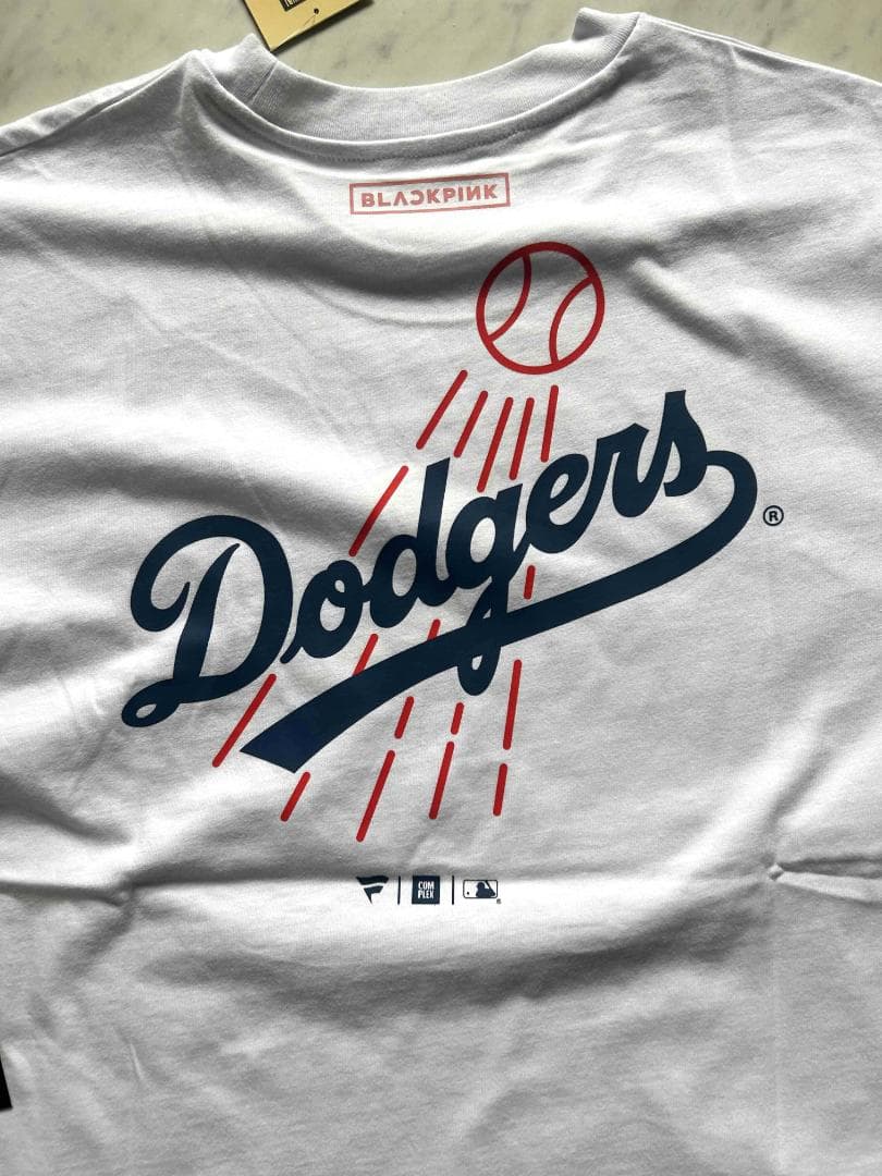 BLACKPINK×MLB　Tシャツ　LAドジャース　日本未発売　新品未開封　S