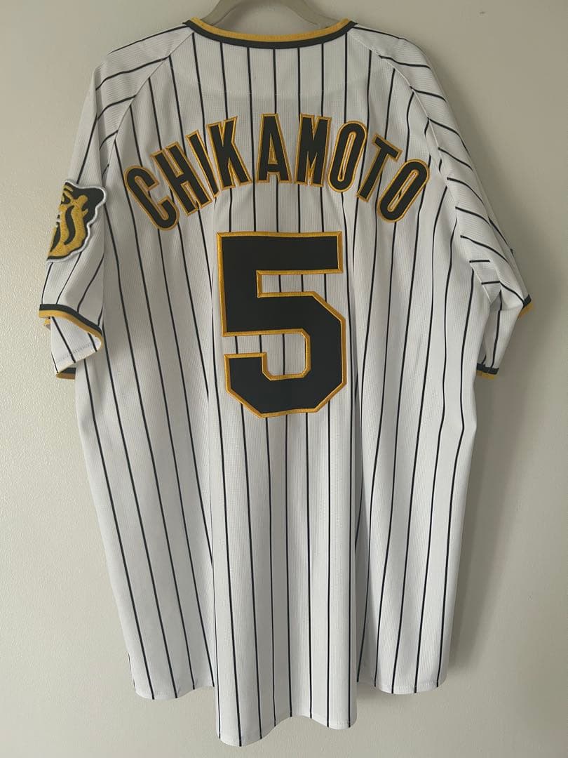 阪神タイガース　Tigers 近本選手 ユニフォーム