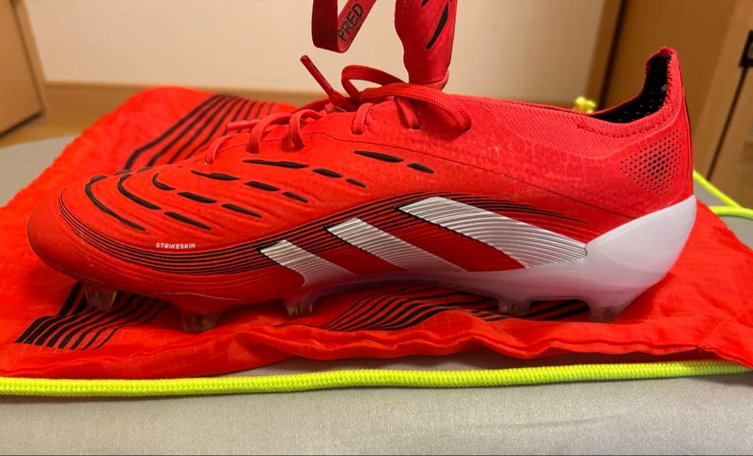 adidasプレデター　ELITE FT FG 27cm