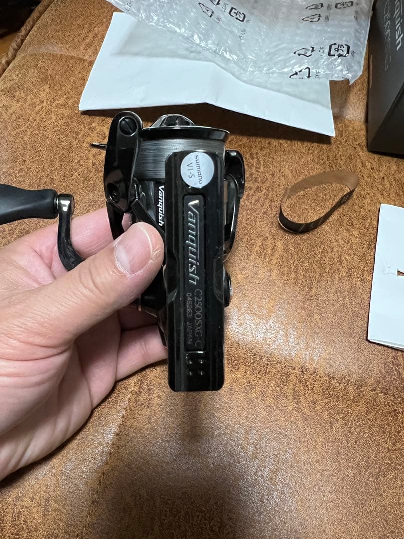 SHIMANO 23ヴァンキッシュC2500XG 新品未使用
