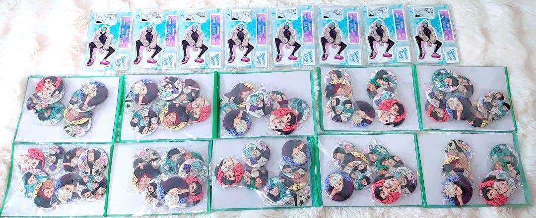呪術廻戦 アクリルスタンド 缶バッジまとめ売り