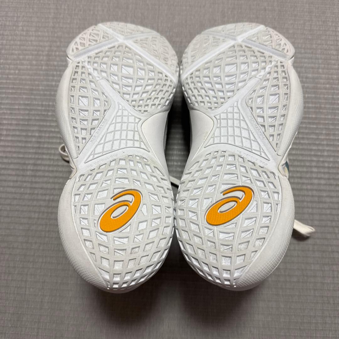 asics UNPRE ARS アシックス　アンプレアルス